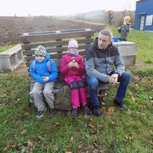 DSCN8125 Leošek, Zuzka, Vlastík a Tom.JPG